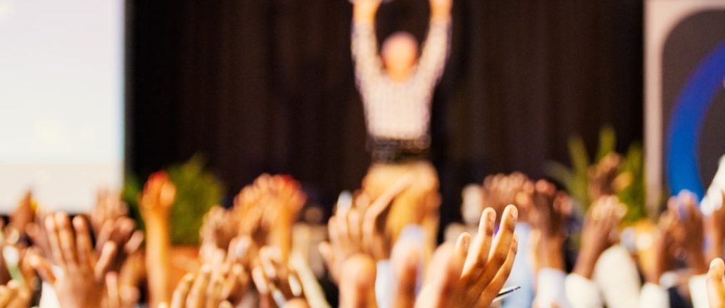 Hur man skapar interaktiva konferenser med virtuell verklighet illustration